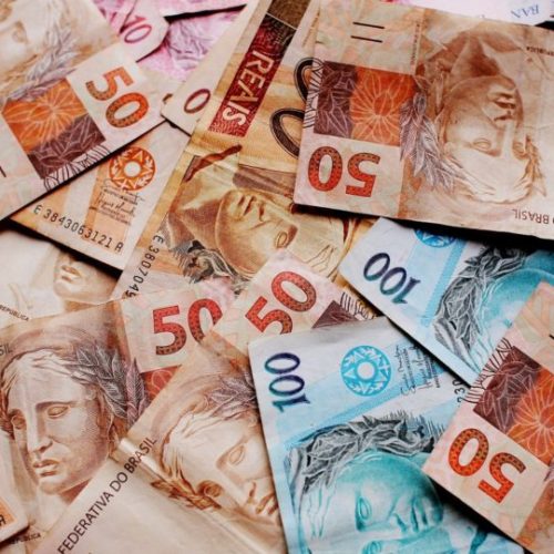 Dinheiro: mal tê-lo, pior sem tê-lo